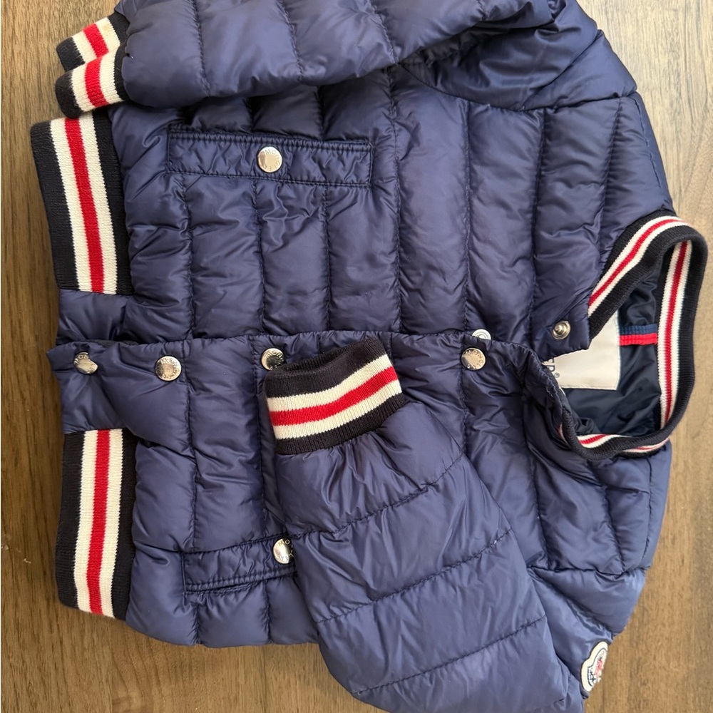 Moncler Blue Puffer Jacket with Ribbed Collar and Striped Cuffs